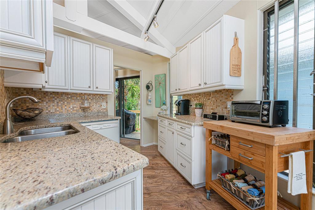 6580 Manasota Key Road Englewood, FL 34223 - Photo 79 of 95