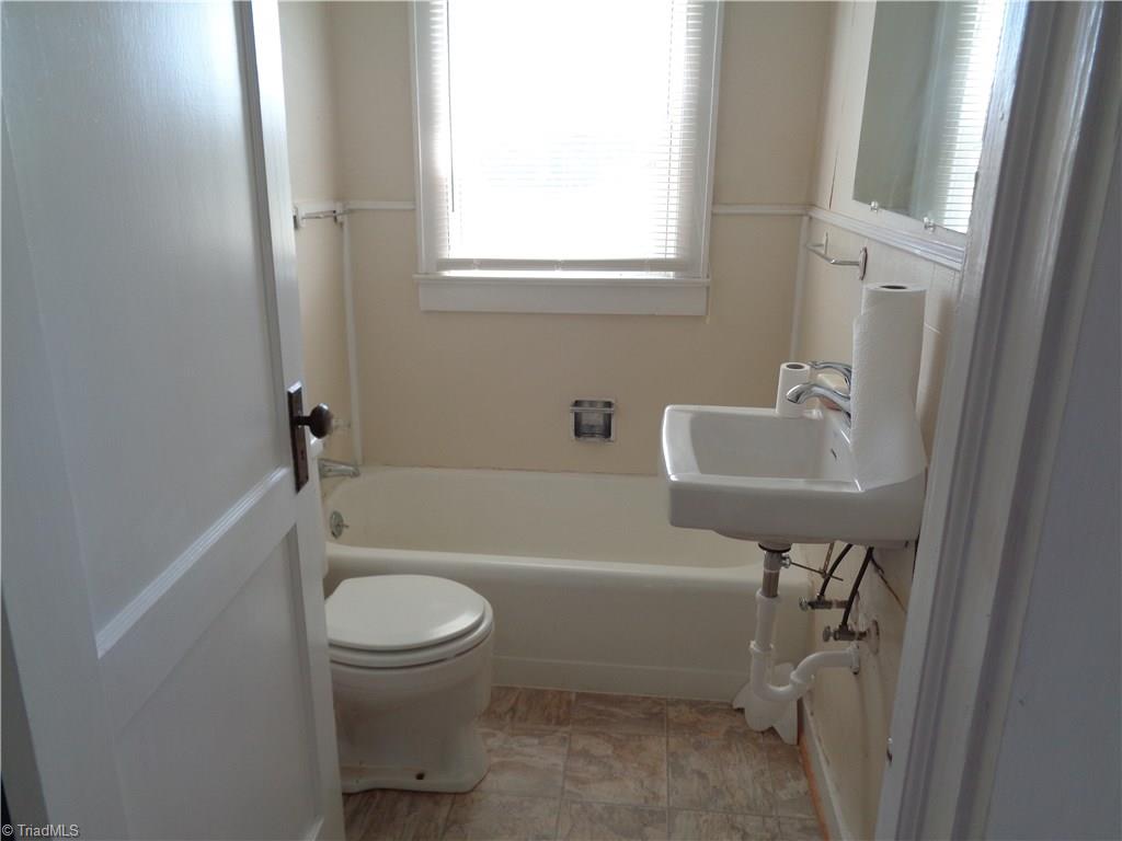 147 River Road Boonville, NC 27011 - Photo 15 of 20 Gallery Image 15
