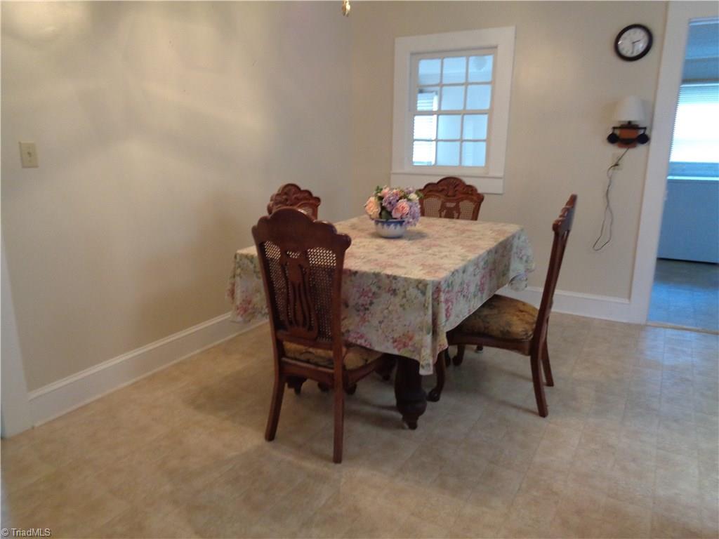 147 River Road Boonville, NC 27011 - Photo 6 of 20 Gallery Image 6