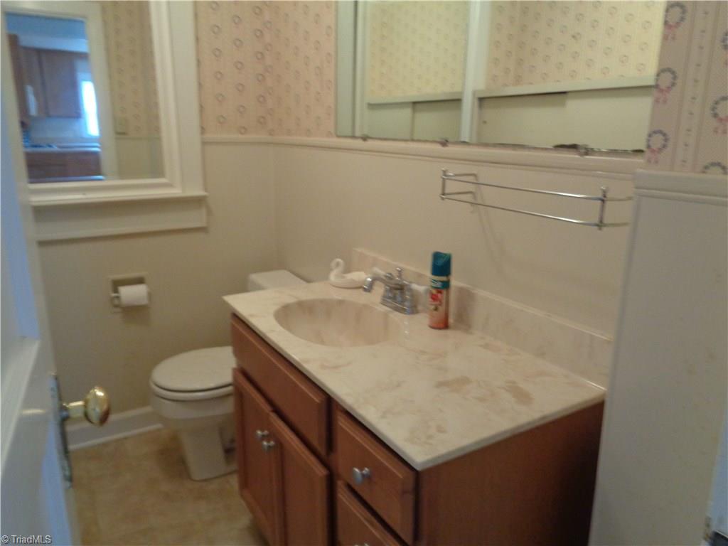 147 River Road Boonville, NC 27011 - Photo 10 of 20 Gallery Image 10