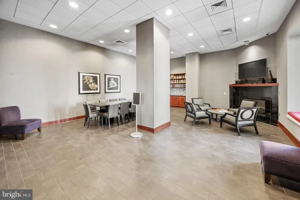 $279,000 | 901 North Penn Street, Unit P506, Philadelphia, PA 19123