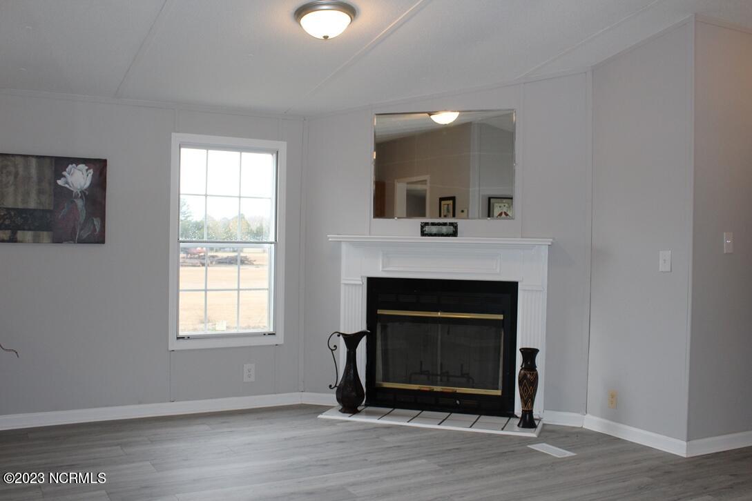 112 Cooper Road Richlands, NC 28574 - Photo 3 of 19 IMG_4131