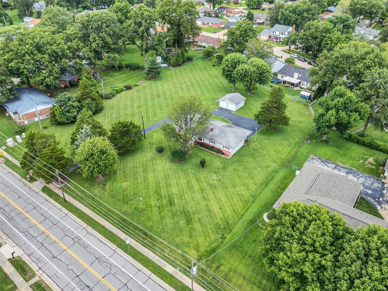 4515 Mattis Road St. Louis, MO 63128 - Photo 1 of 25 Gallery Image 1