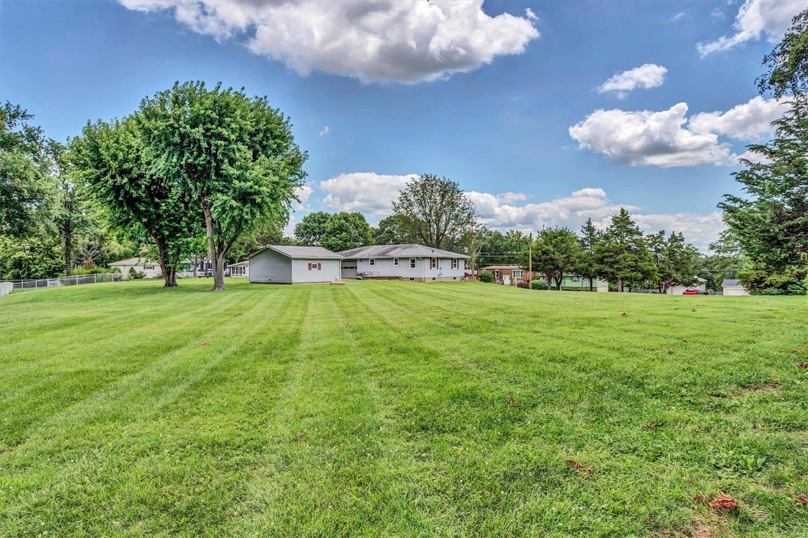 4515 Mattis Road St. Louis, MO 63128 - Photo 9 of 25 Gallery Image 9