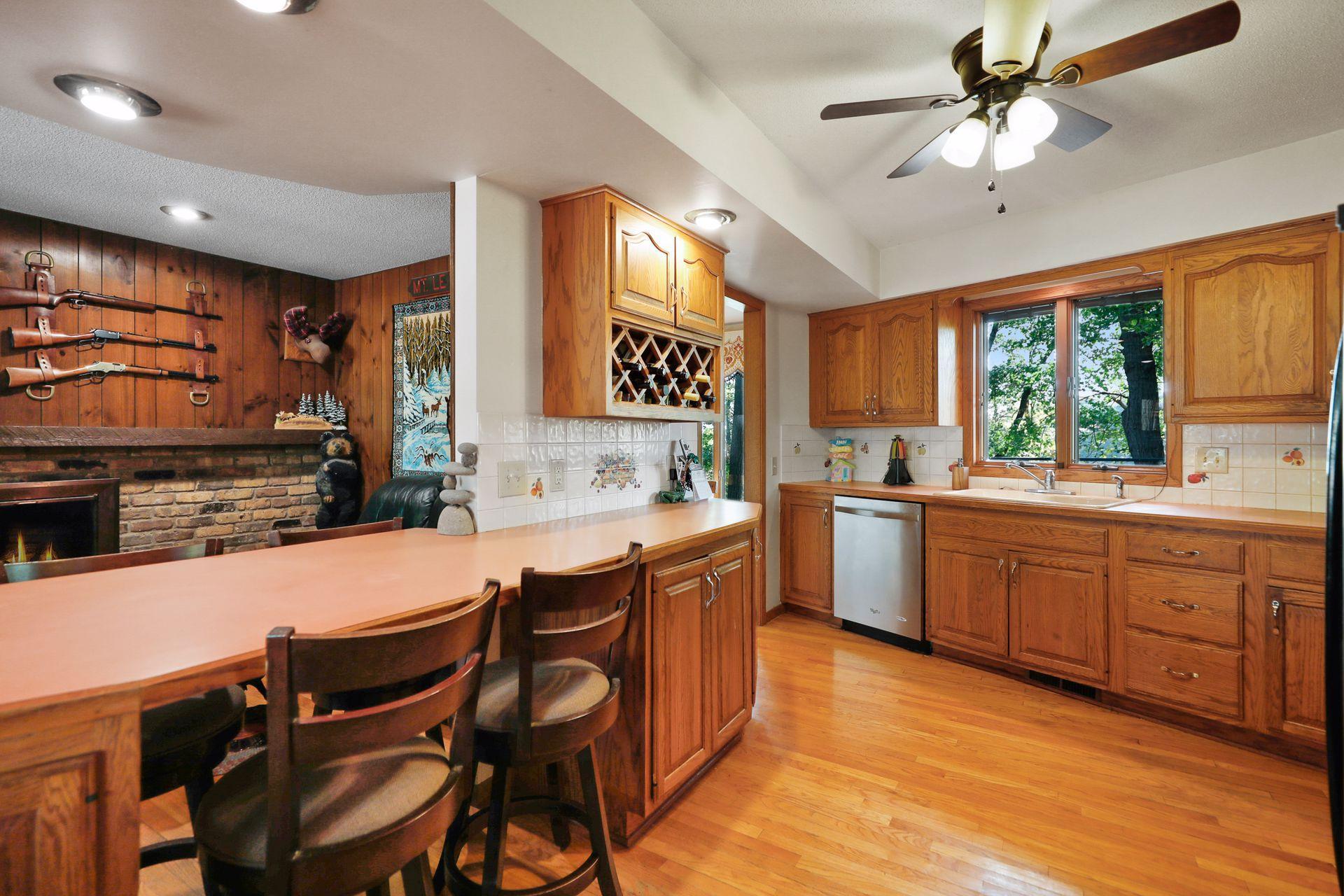 860 Windjammer Lane Orono, MN 55364 - Photo 9 of 27