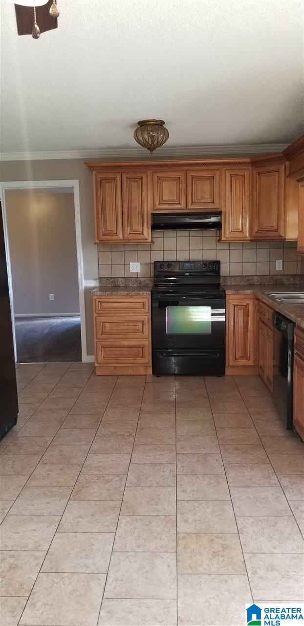 2328 2nd Street Northeast Birmingham, AL 35215 - Photo 7 of 17