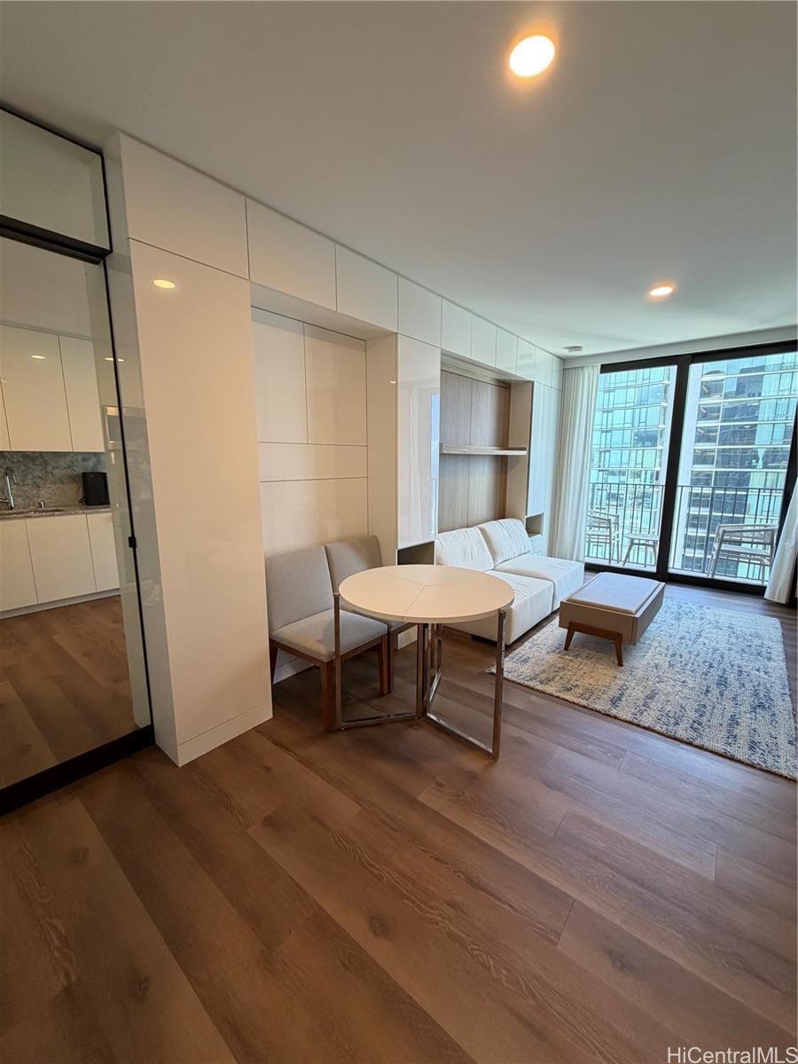 287 Queen Street, Unit 3710 Honolulu, HI 96813 - Photo 6 of 9