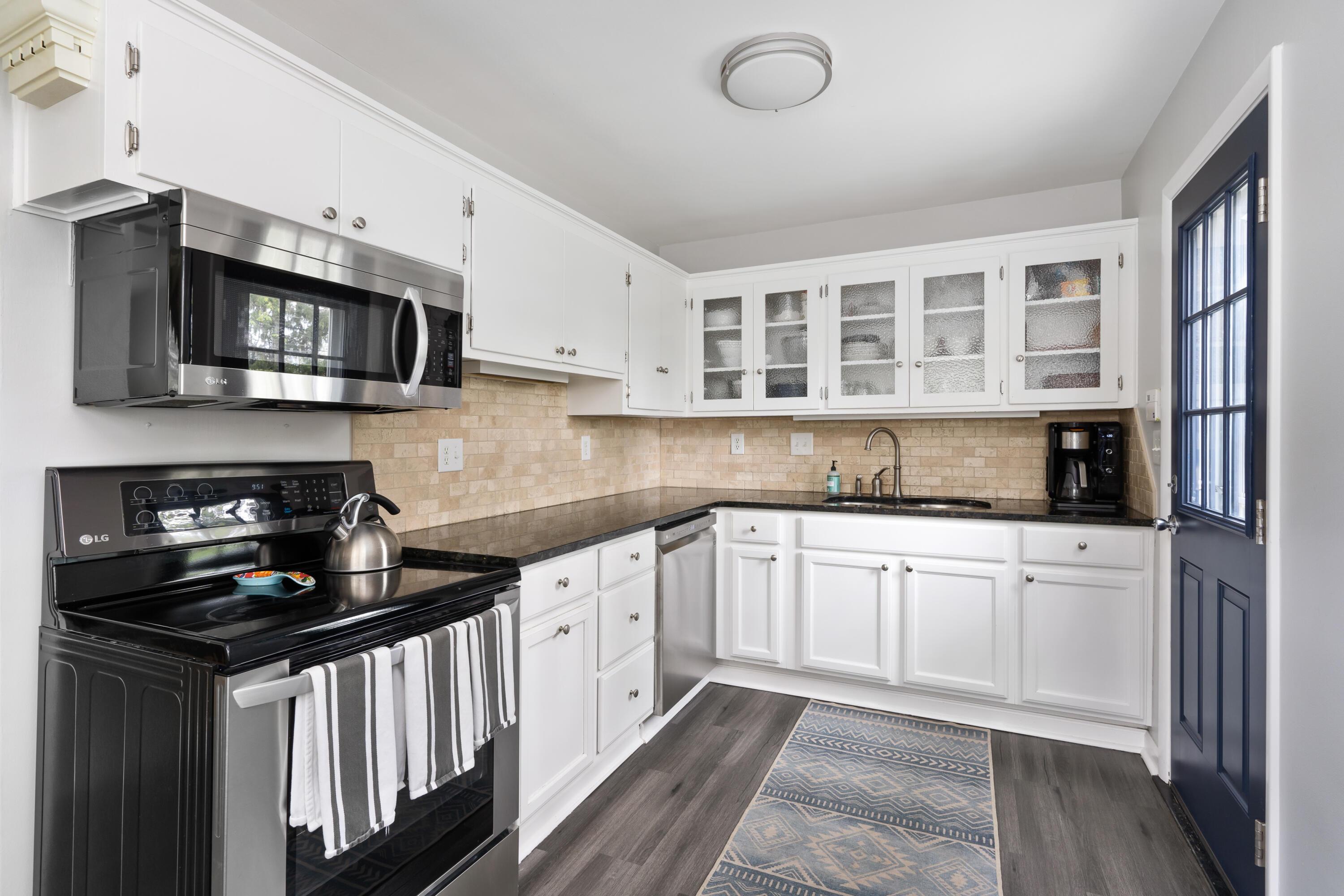 2368 Nottingham Road Columbus, OH 43221 - Photo 13 of 34 2368 Nottingham Rd_MLS_13