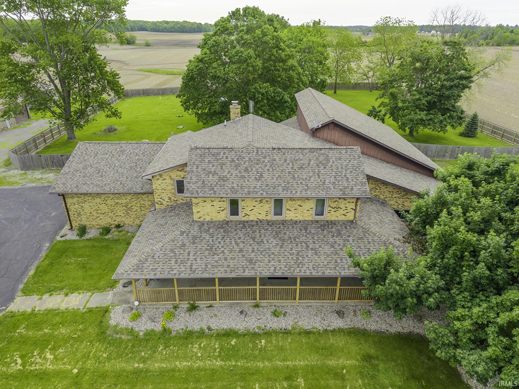 15128 Wesley Chapel Road Churubusco, IN 46723 - Photo 1 of 36