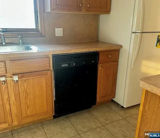 a kitchen with a sink