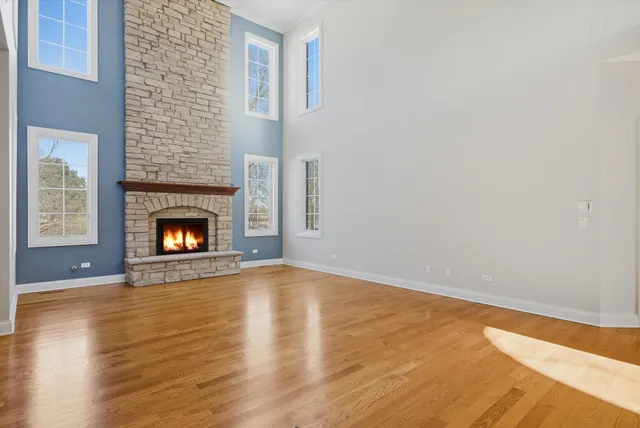 $1,000,000 | 12674 Waterford Drive, Lemont, IL 60439