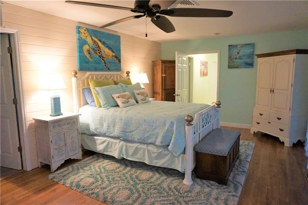 1124 Northwest Spruce Ridge Drive Stuart, FL 34994 - Photo 17 of 42 Gallery Image 17