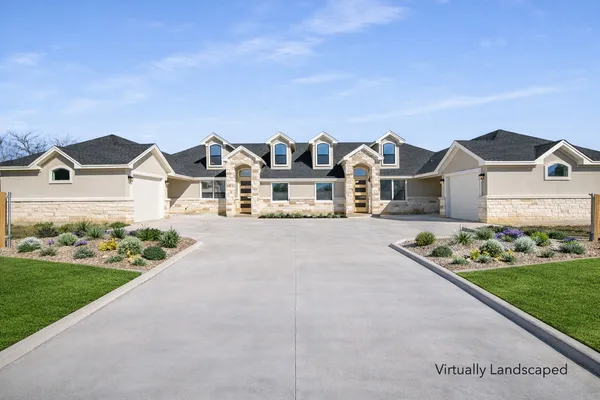 $975,000 | 511-513 Lion Drive, Leander, TX 78641