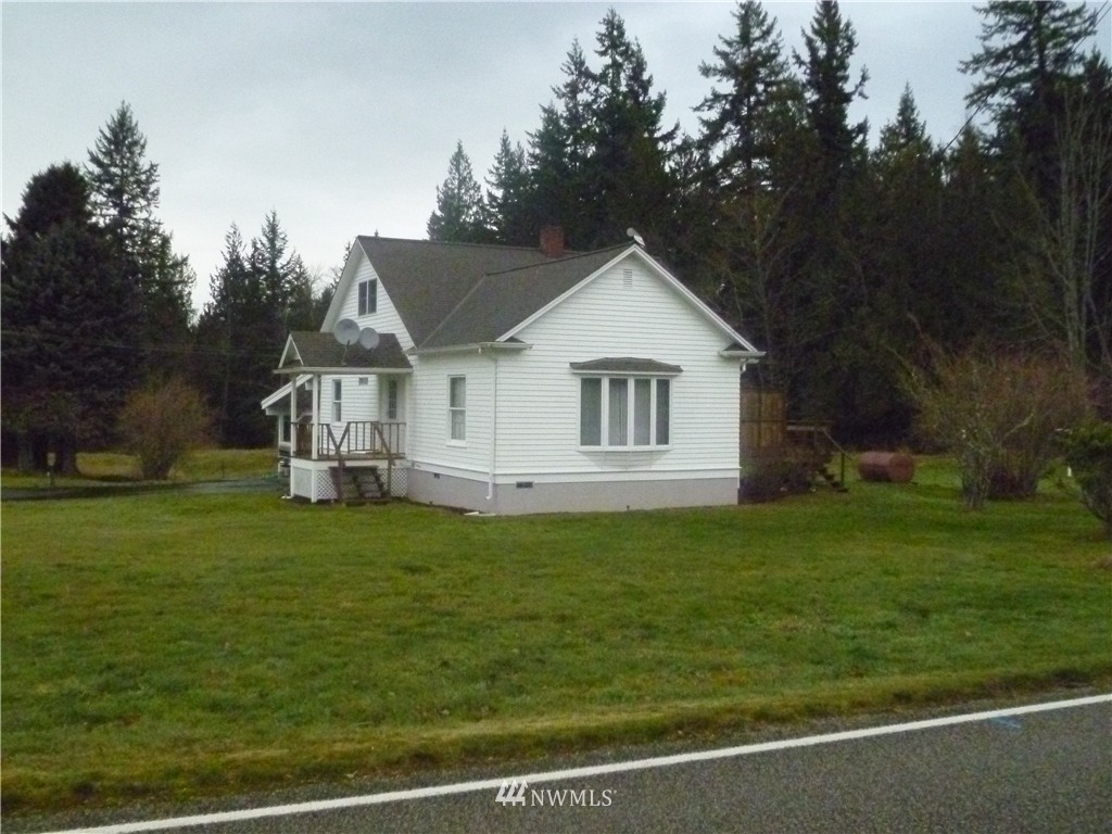 3760 East Smith Road Bellingham, WA 98226 - Photo 2 of 15 Gallery Image 2