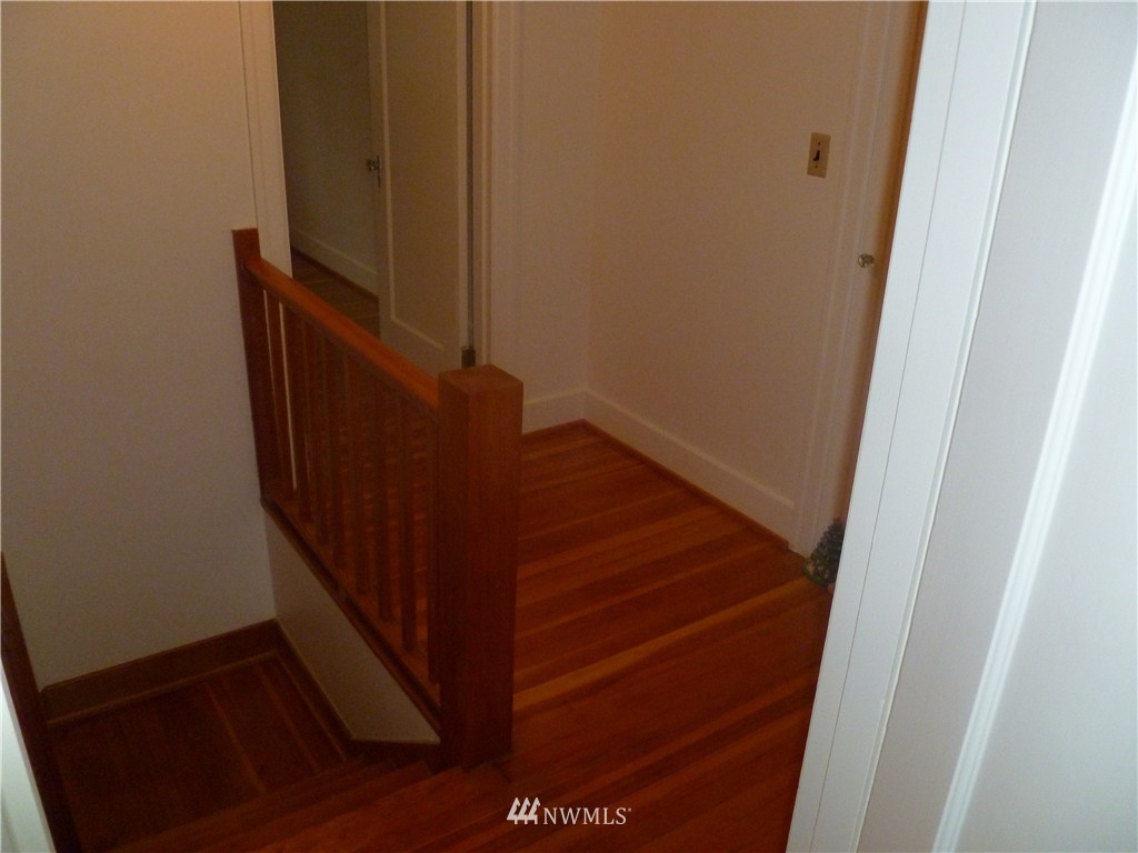 3760 East Smith Road Bellingham, WA 98226 - Photo 14 of 15 Gallery Image 14