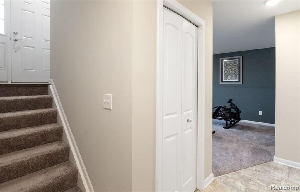49501 Cherry Hill Road Canton, MI 48188 - Photo 3 of 37