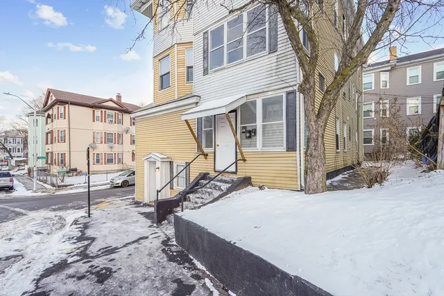 $949,995 | 13-15 Sterling Street, Worcester, MA 01610