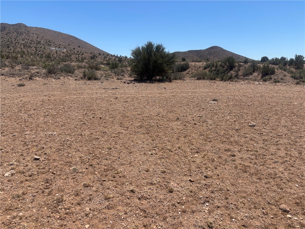 0 North Ramer Ridge Kingman, AZ 86401 - Photo 4 of 13 a view of mountain and a mountain