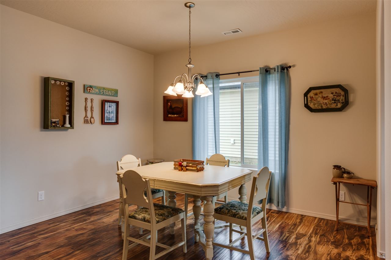 106 South Hodges Road Spokane Valley, WA 99016 - Photo 4 of 16 Gallery Image 4