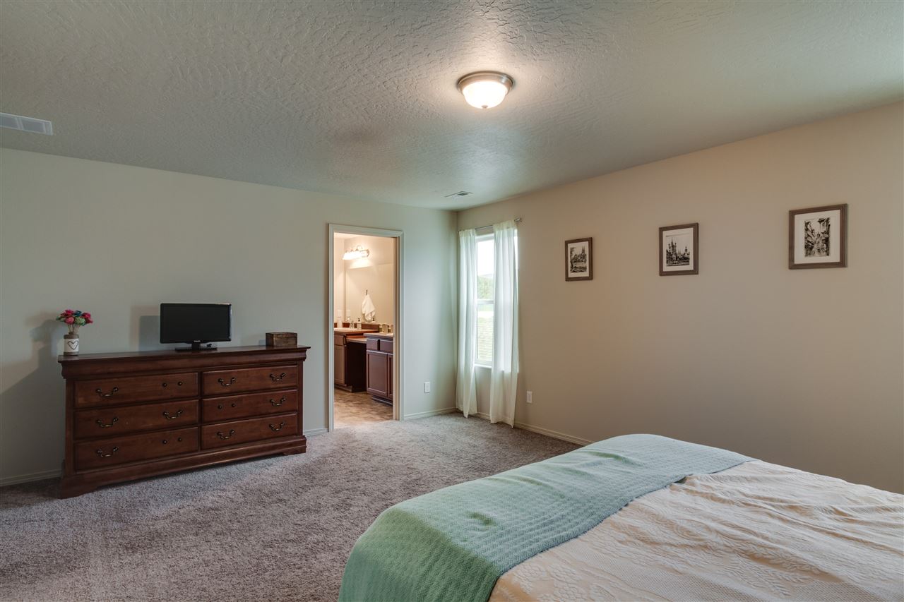 106 South Hodges Road Spokane Valley, WA 99016 - Photo 9 of 16 Gallery Image 9