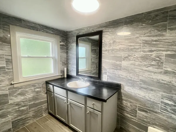 $149,900 | 4048 Bankers Road, Hillsdale, MI 49242