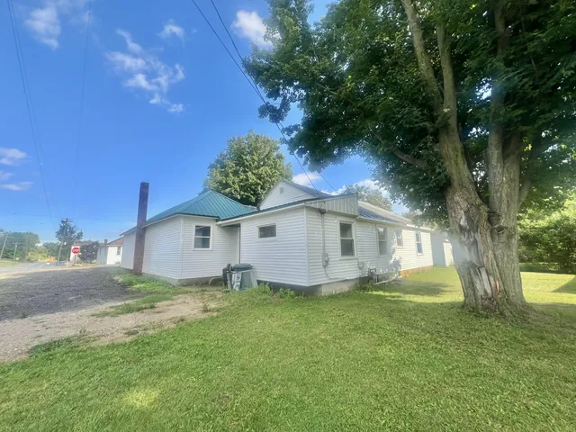 $149,900 | 4048 Bankers Road, Hillsdale, MI 49242