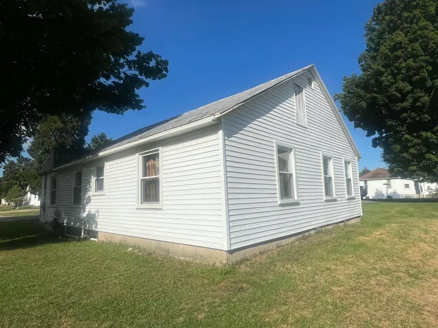 $149,900 | 4048 Bankers Road, Hillsdale, MI 49242