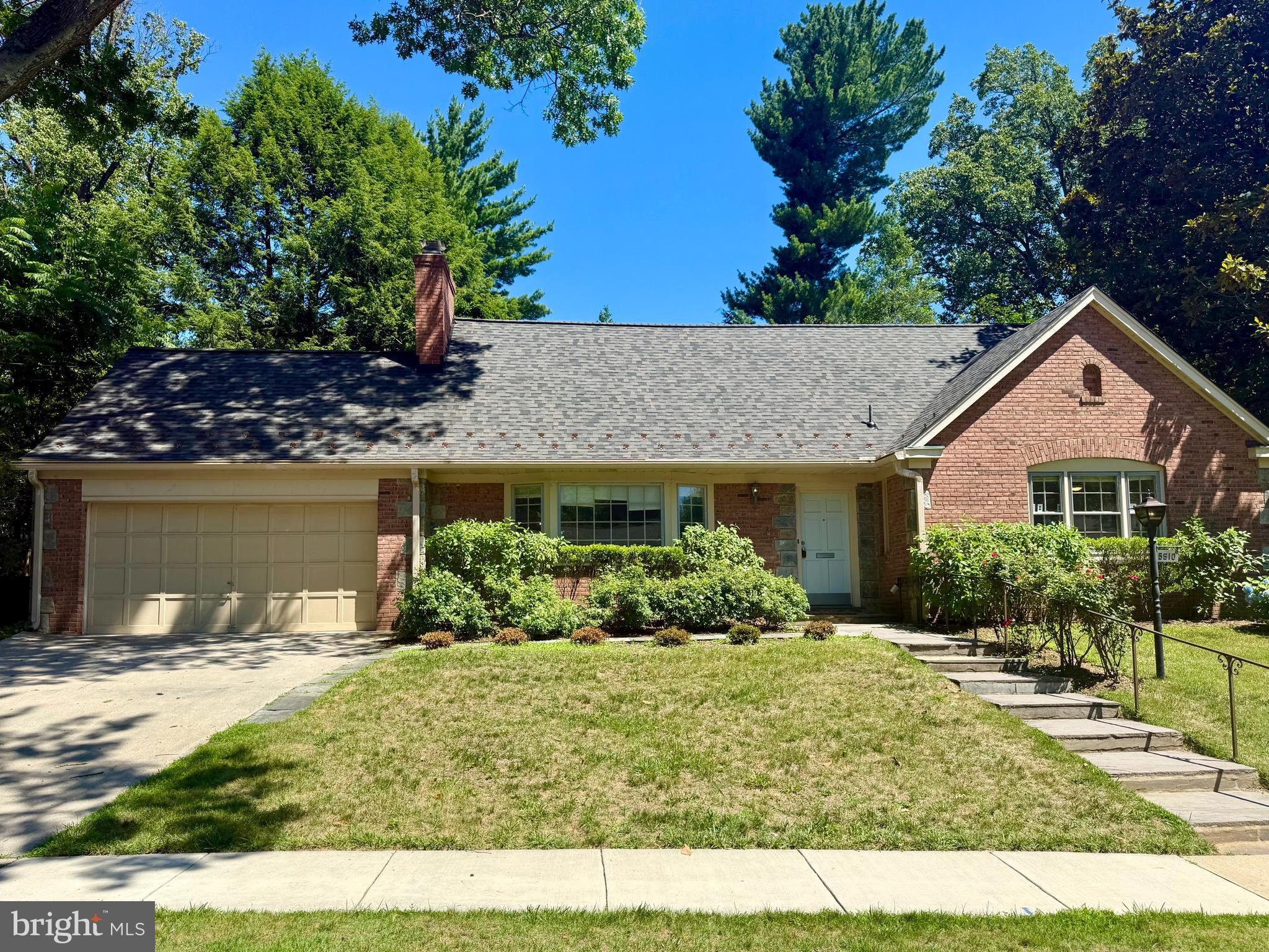 5910 Overlea Road Bethesda, MD 20816 - Photo 2 of 8