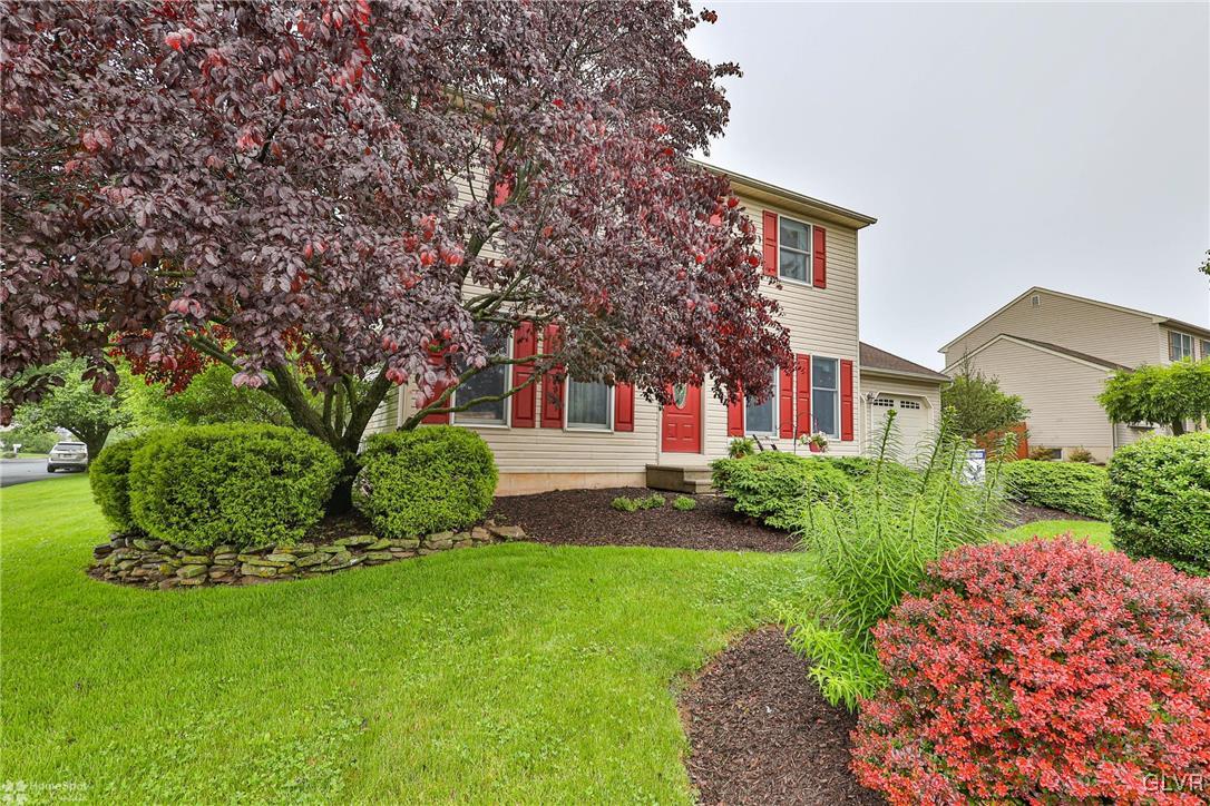 300 Farmview Road Nazareth, PA 18064 - Photo 4 of 49 Gallery Image 4