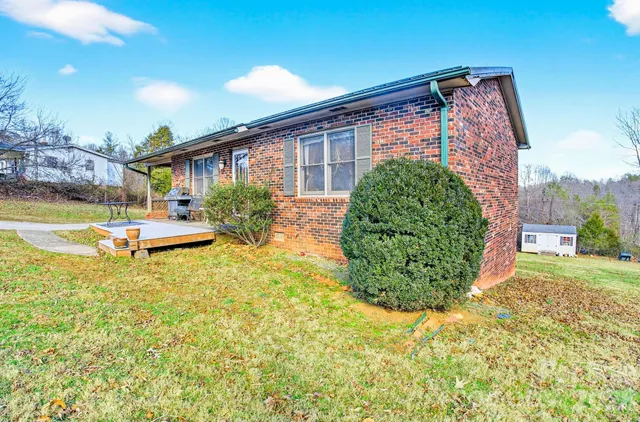 $199,000 | 225 Baxter Street, Morganton, NC 28655