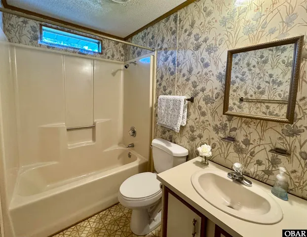 $399,900 | 153 Edgewater Drive, Grandy, NC 27939