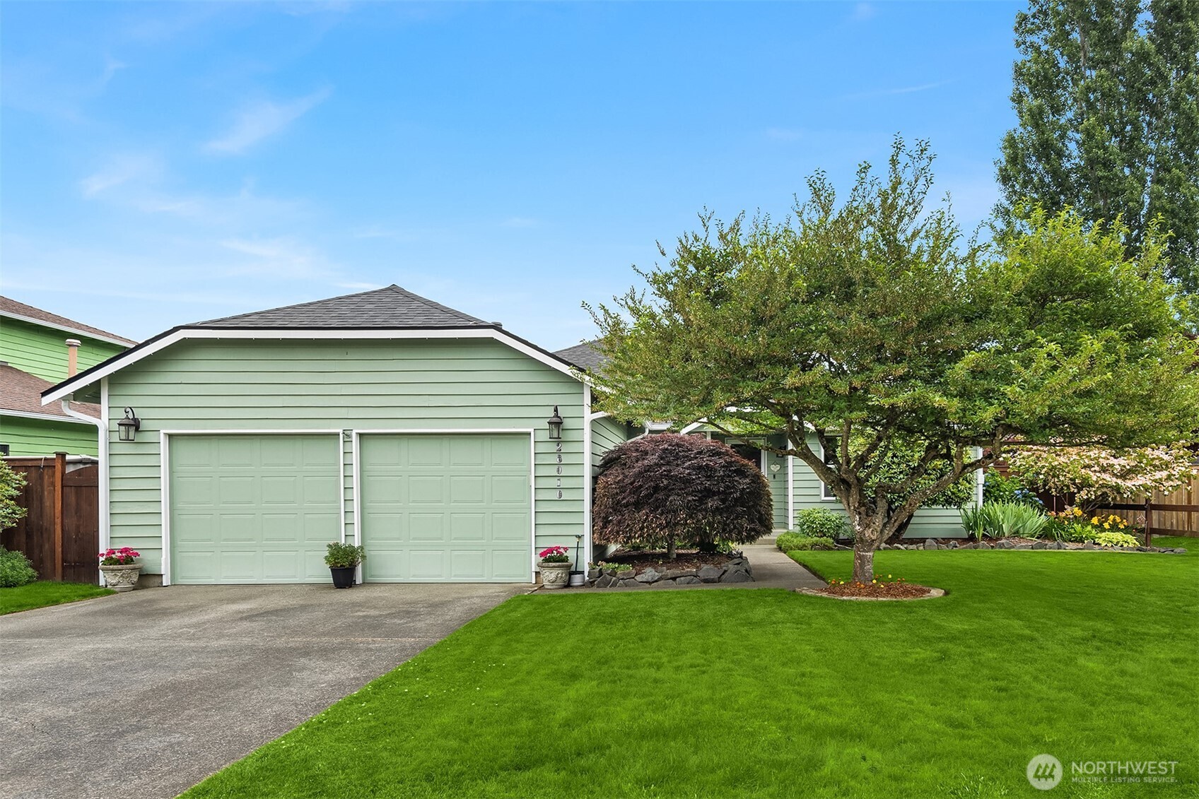 28010 129th Place Southeast Kent, WA 98030 - Photo 2 of 33
