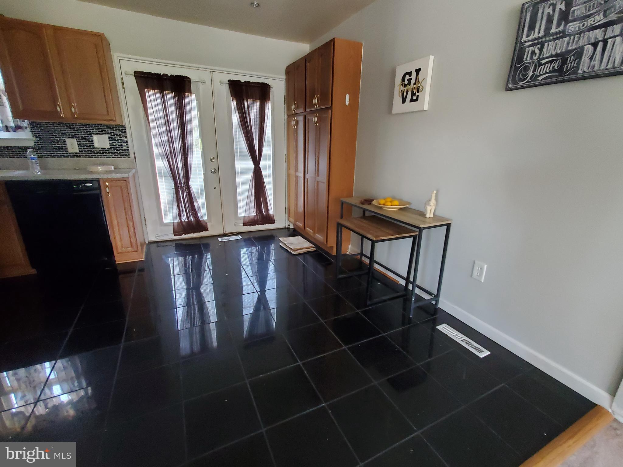 110 Burns Crossing Road Severn, MD 21144 - Photo 6 of 17 Gallery Image 6