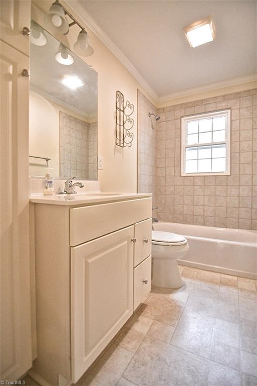 1516 Sharon Road Winston-Salem, NC 27103 - Photo 13 of 25 Gallery Image 13