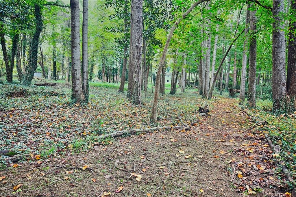 1516 Sharon Road Winston-Salem, NC 27103 - Photo 23 of 25 Gallery Image 23