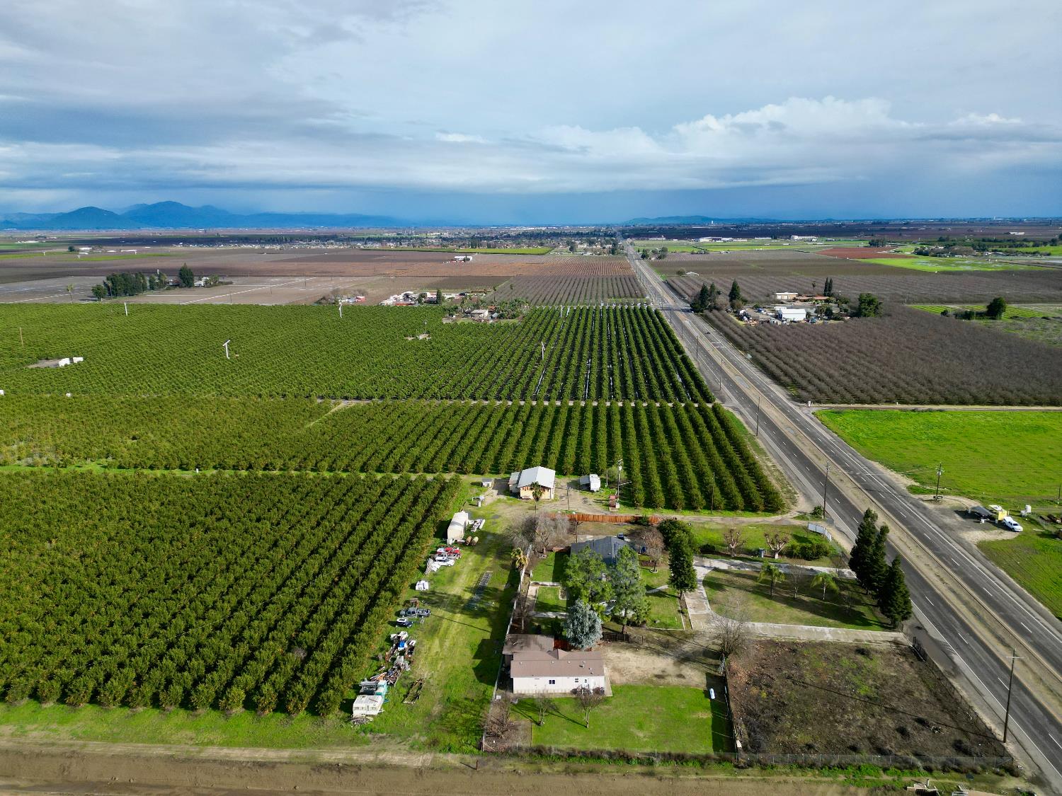 11630 Manning Avenue Selma, CA 93662 - Photo 5 of 5 a view of a city