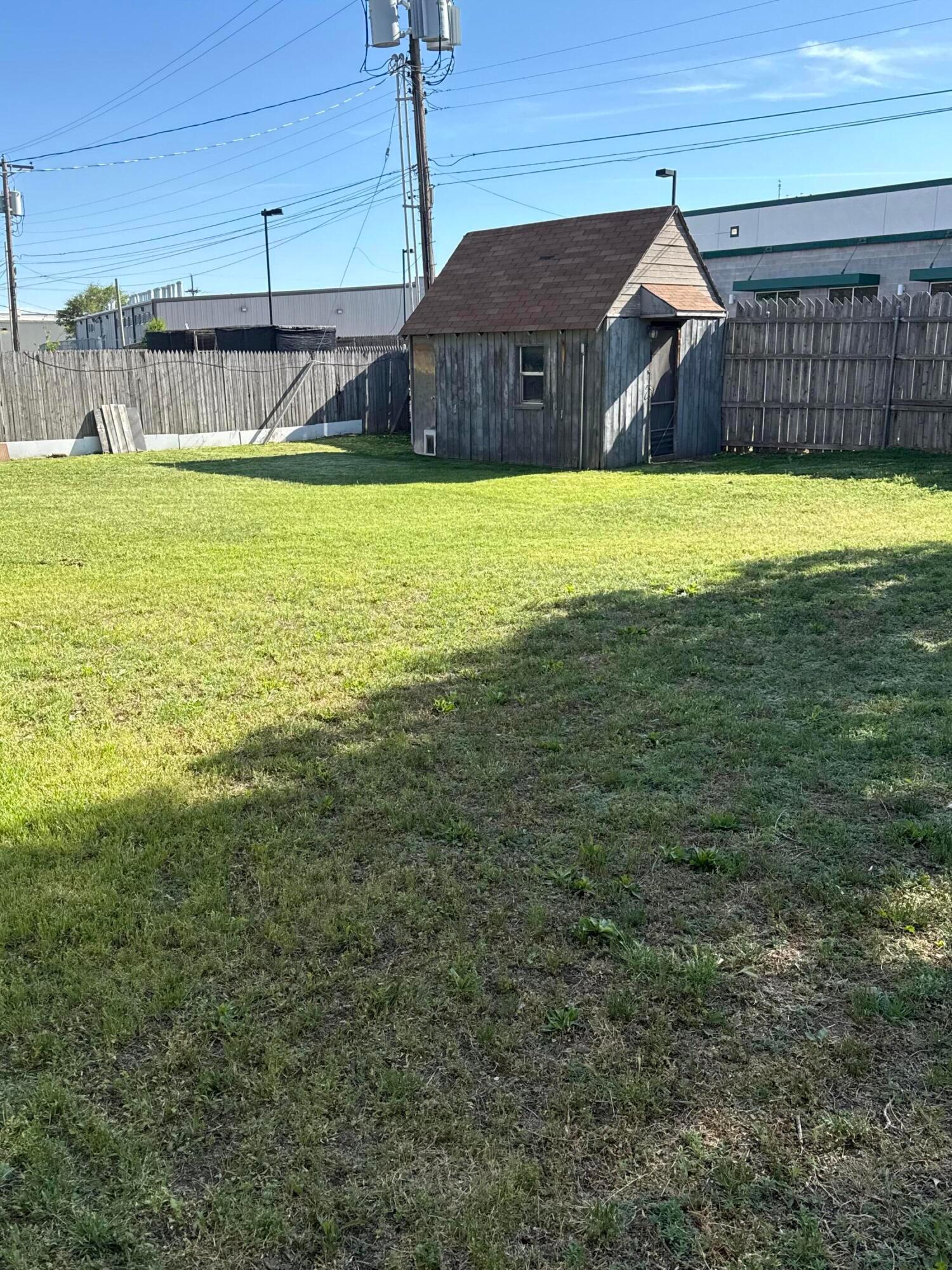 1902 Rogers Street Amarillo, TX 79106 - Photo 4 of 20 76783244274__4A2BDFC2-6114-4C89-8B11-0F5