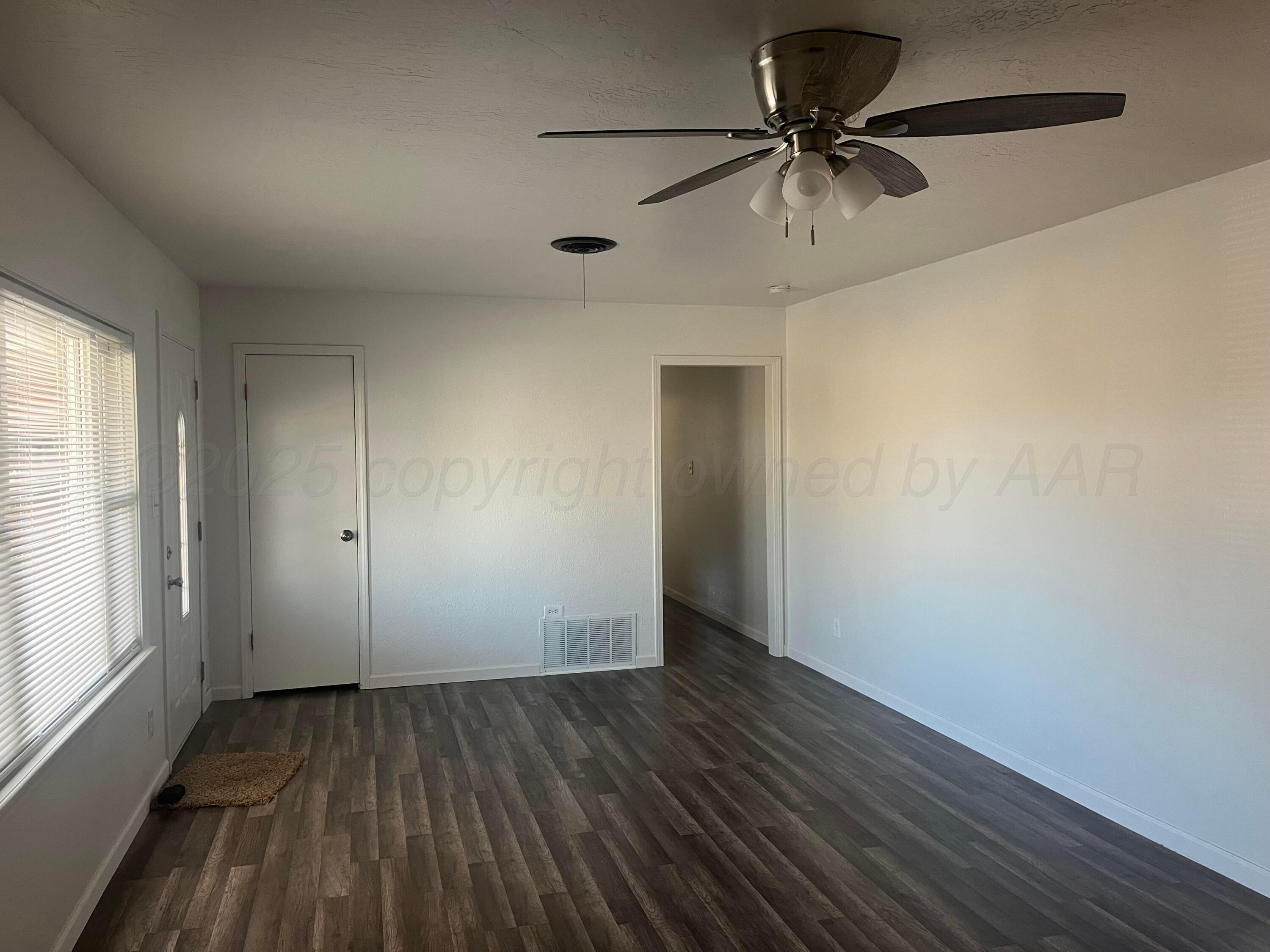 1902 Rogers Street Amarillo, TX 79106 - Photo 8 of 20 IMG_9111