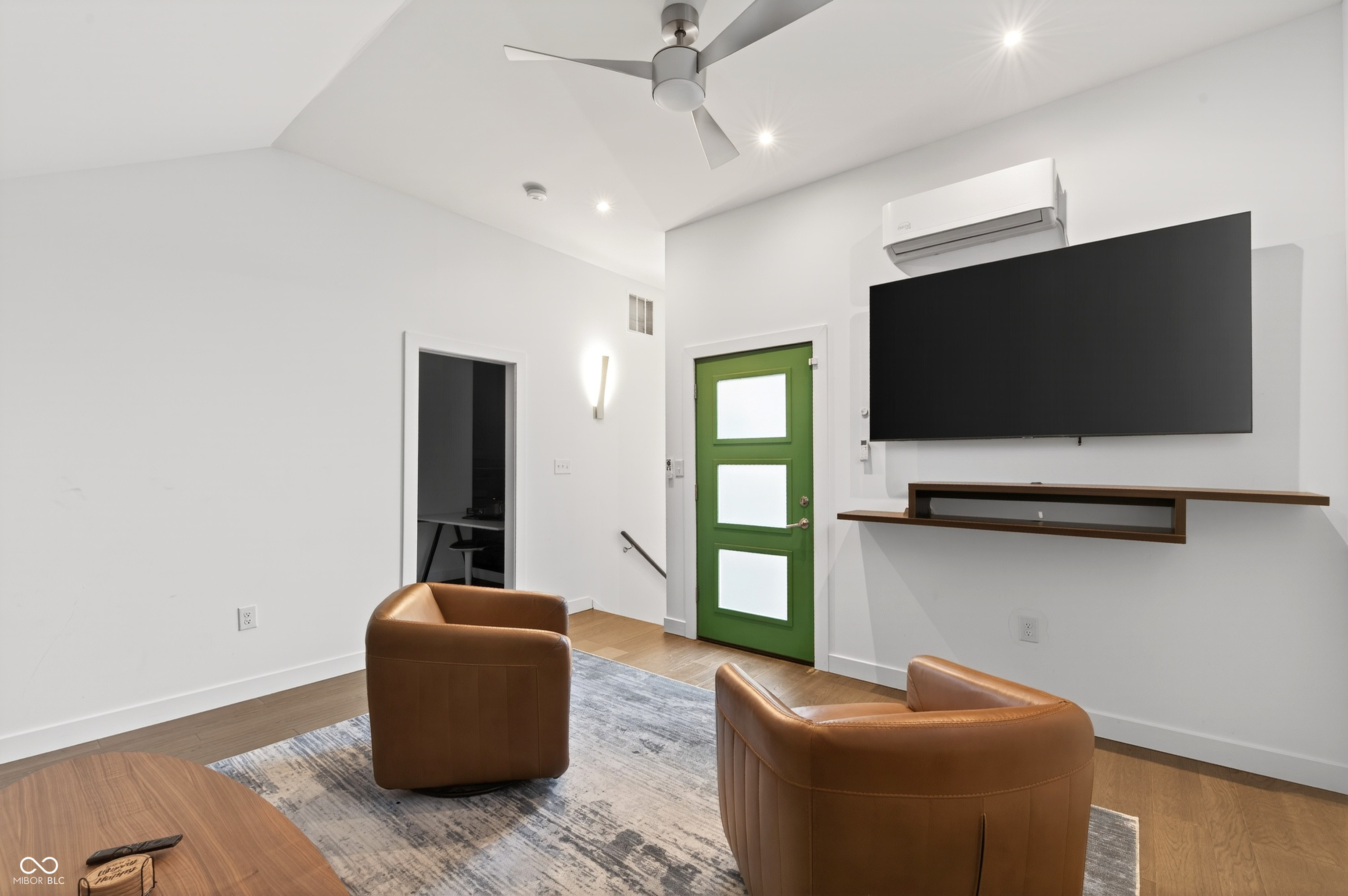 3642 Coliseum Avenue Indianapolis, IN 46205 - Photo 13 of 32