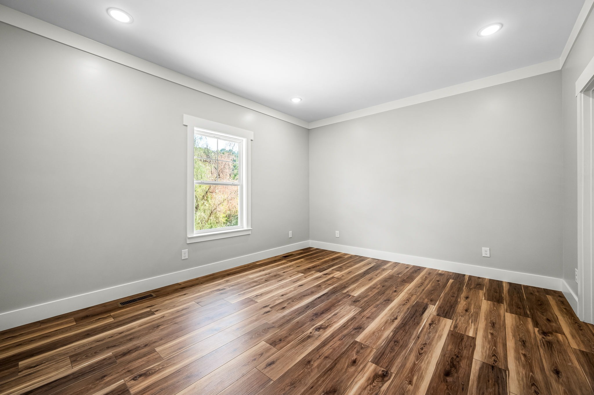 2305 Hurricane Creek Road Lynchburg, TN 37352 - Photo 29 of 54 wooden floor in an empty room with a window