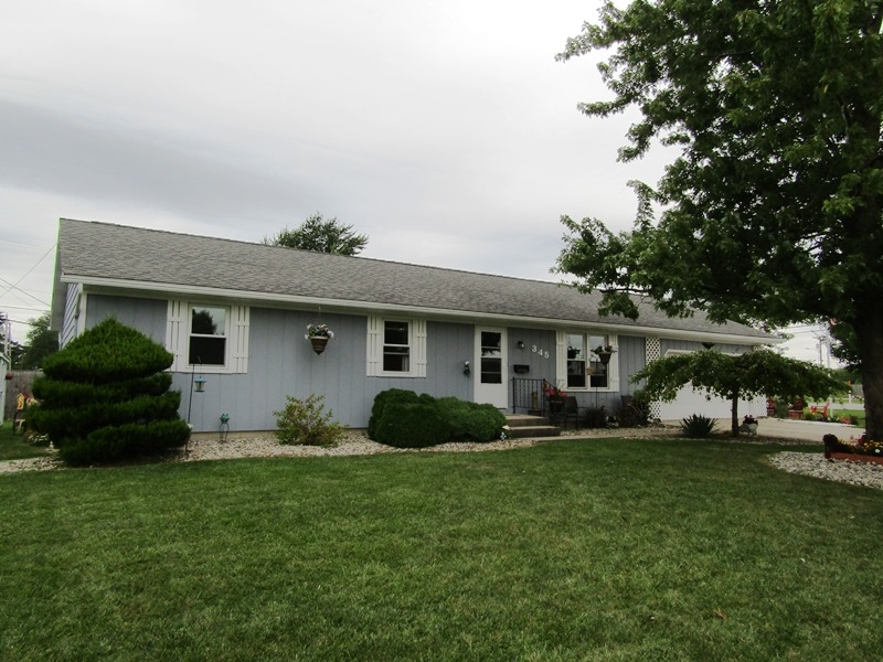 345 North 16th Street Decatur, IN 46733 - Photo 2 of 22