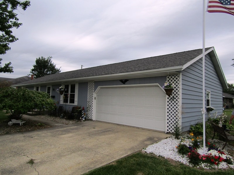 345 North 16th Street Decatur, IN 46733 - Photo 3 of 22