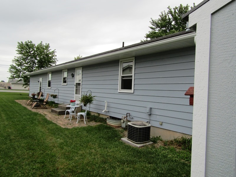 345 North 16th Street Decatur, IN 46733 - Photo 5 of 22