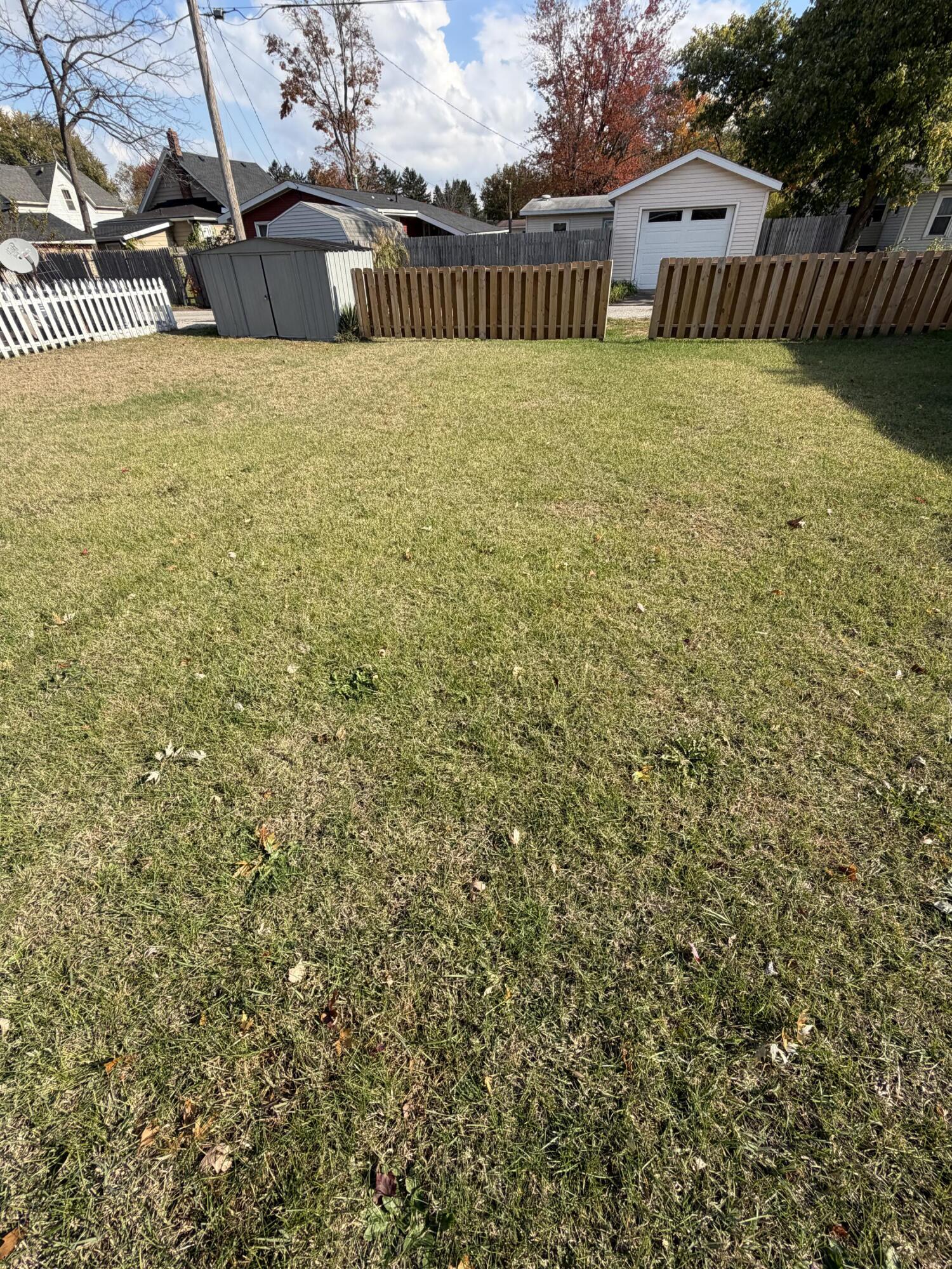 2414 Ohio Street Michigan City, IN 46360 - Photo 11 of 11 1500x2000