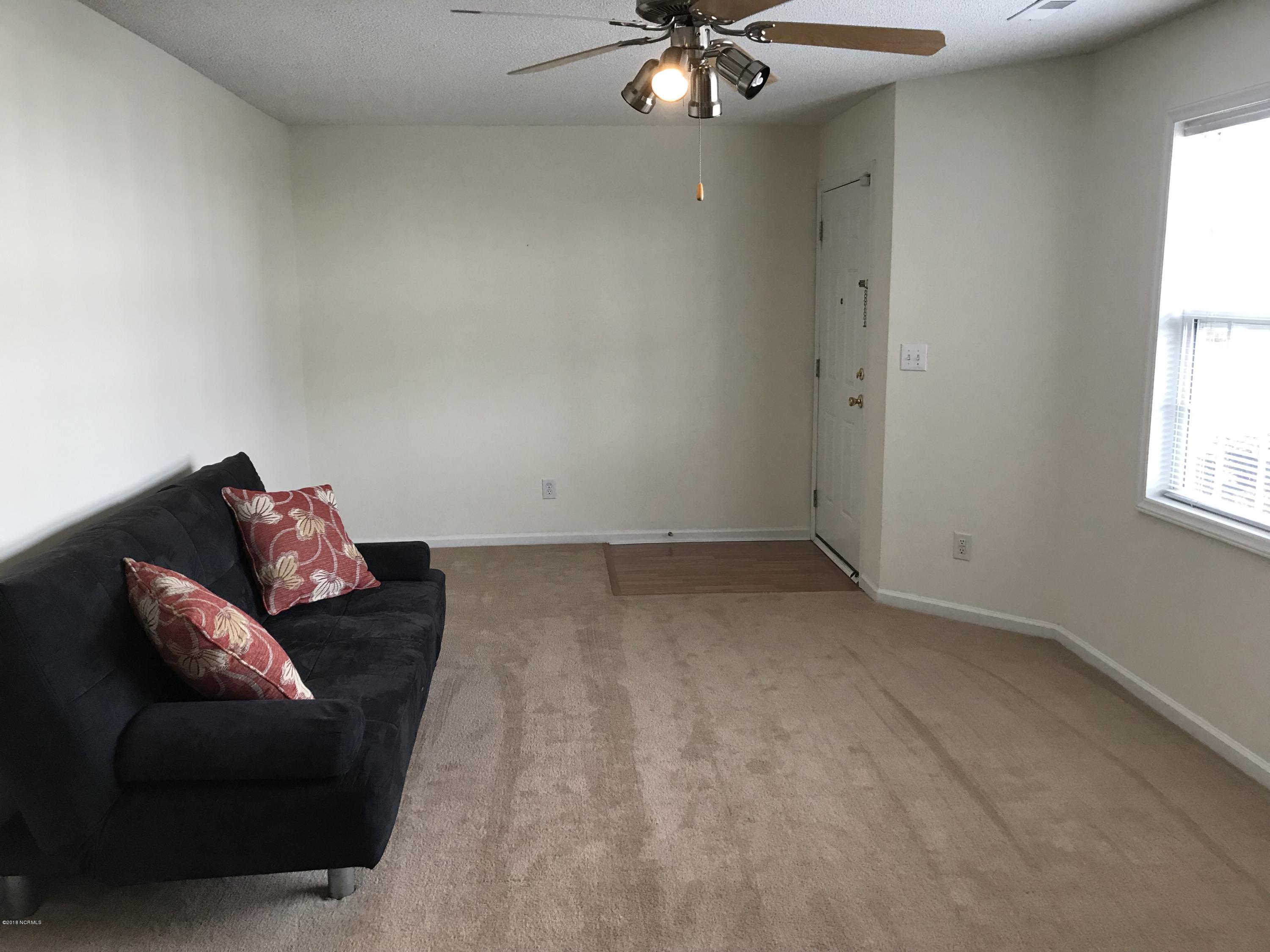 930 Spring Forest Road, Unit B3 Greenville, NC 27834 - Photo 3 of 15 Living Room