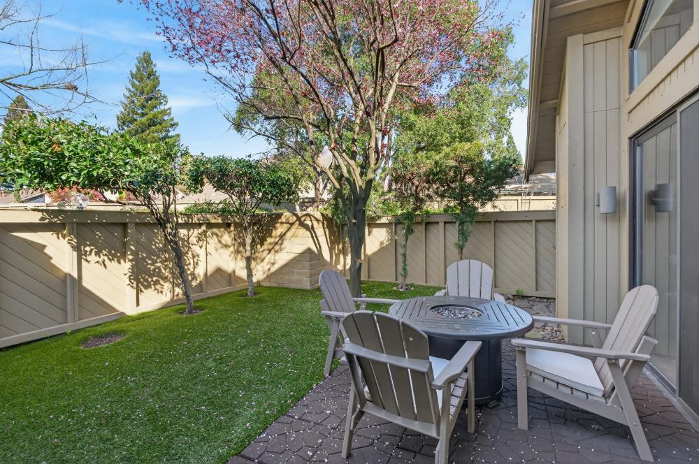 2129 Promontory Point Lane Rancho Cordova, CA 95670 - Photo 6 of 64