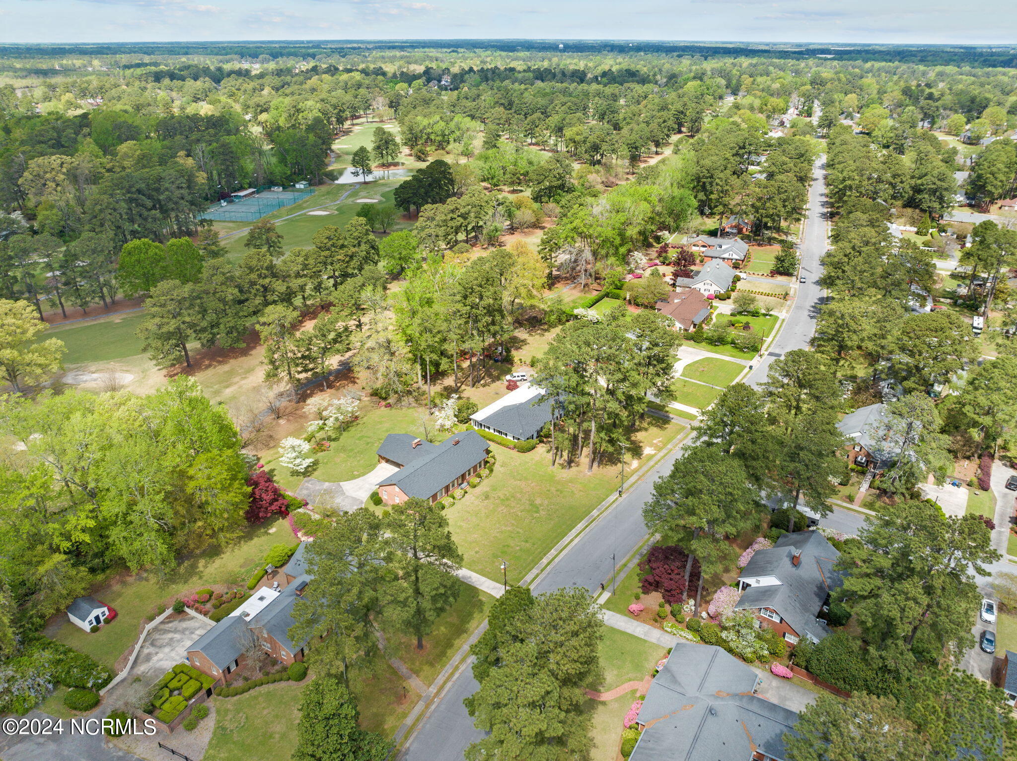 1304 Greenbriar Road Kinston, NC 28501 - Photo 15 of 66 15-web-or-mls-DJI_0100