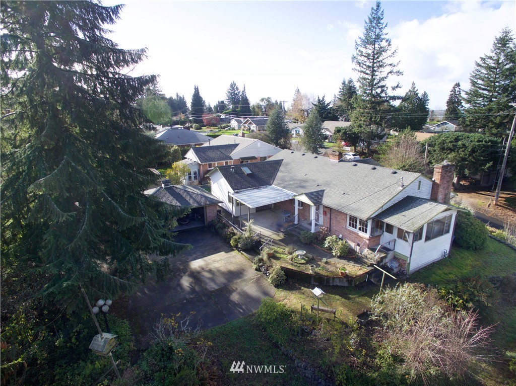4103 Ridge Road West University Place, WA 98466 - Photo 1 of 25 Gallery Image 1