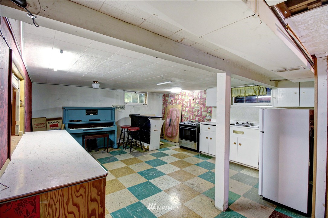 4103 Ridge Road West University Place, WA 98466 - Photo 13 of 25 Gallery Image 13