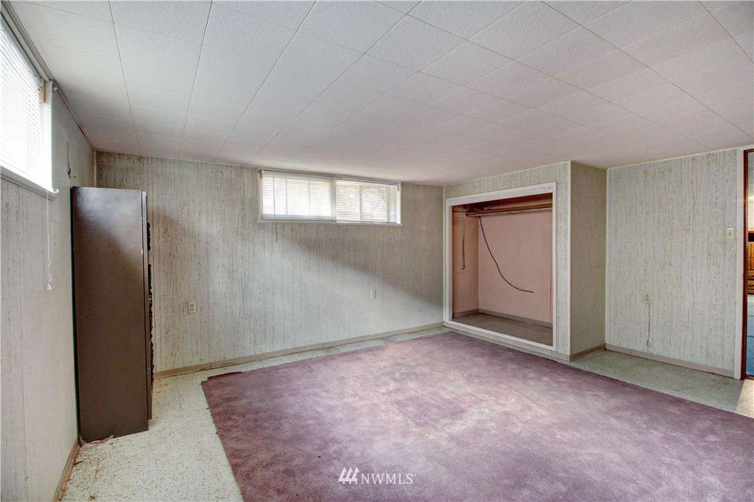 4103 Ridge Road West University Place, WA 98466 - Photo 17 of 25 Gallery Image 17